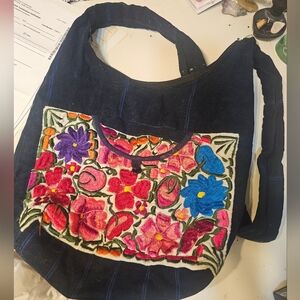 Floral Embroidered Women's Bag